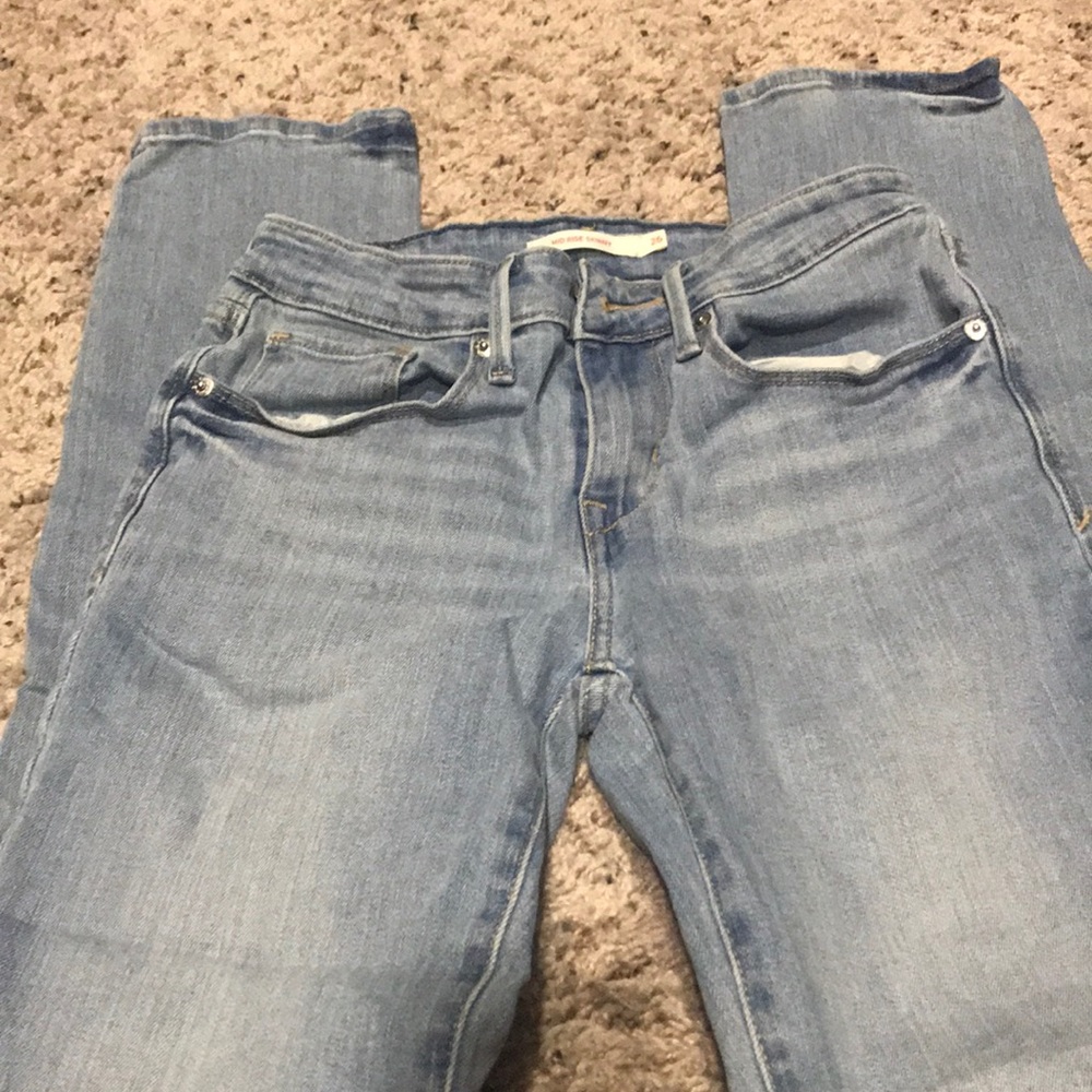 Levi Jeans - Picture 4 of 5